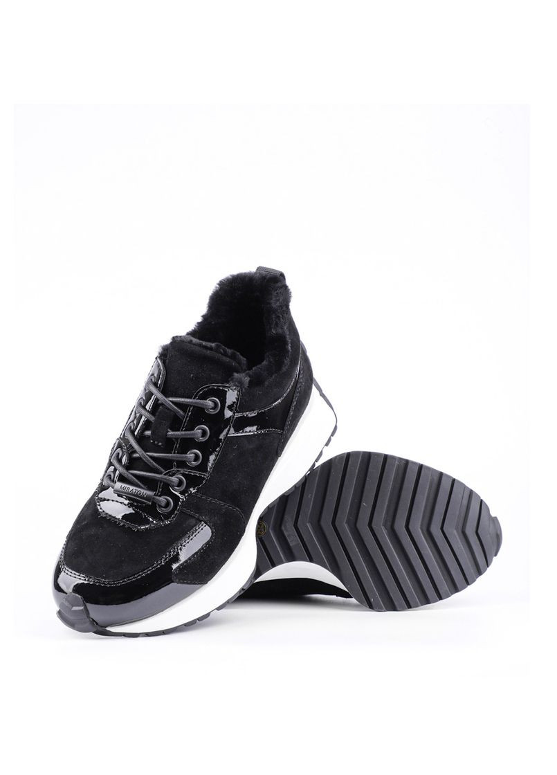Чорні всесезонні жіночі кросівки jr918-10 чорний велюр Attizzare