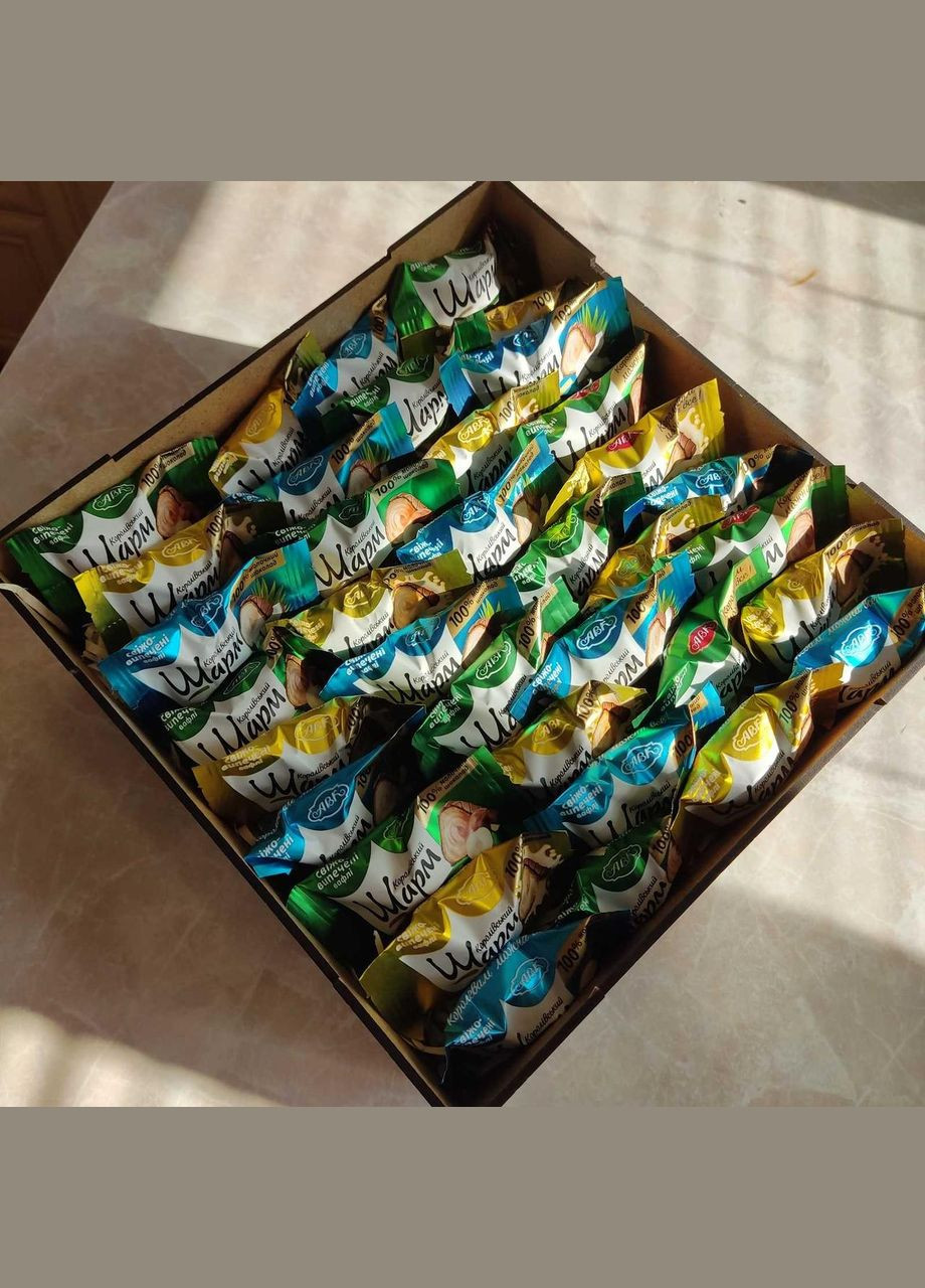 Бокс с конфетами шарм для девушки или ребенка No Brand (315888838)