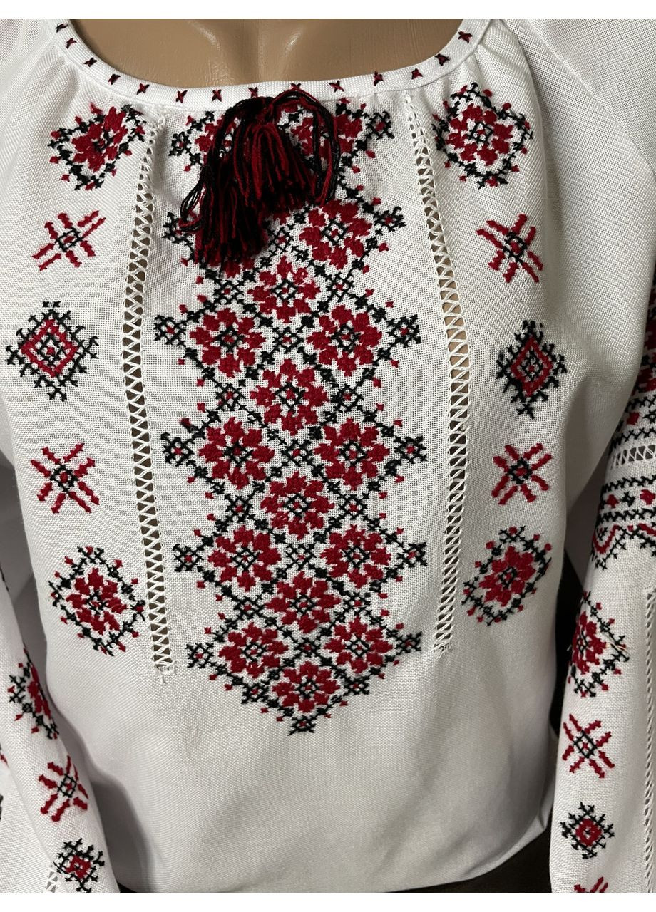 Біла стильна гуцульська вишиванка на білому домотканому полотні ручної роботи ж-2212. m (371907651)