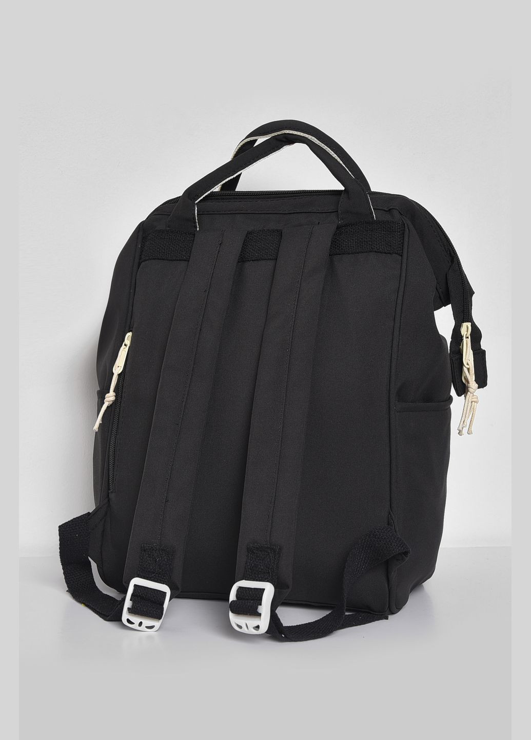Жіночий рюкзак текстильний чорного кольору Let's Shop (280938024)