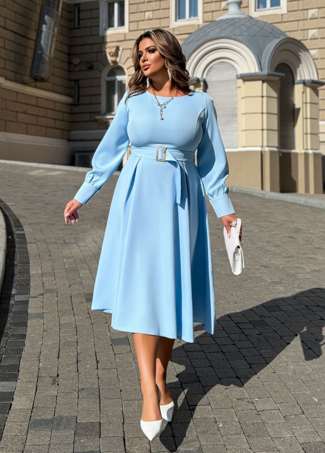 Голубое праздничный, коктейльное, вечернее вечернее платье миди праздничное с длинными рукавами клеш, колокол, в стиле ампир No Brand однотонное