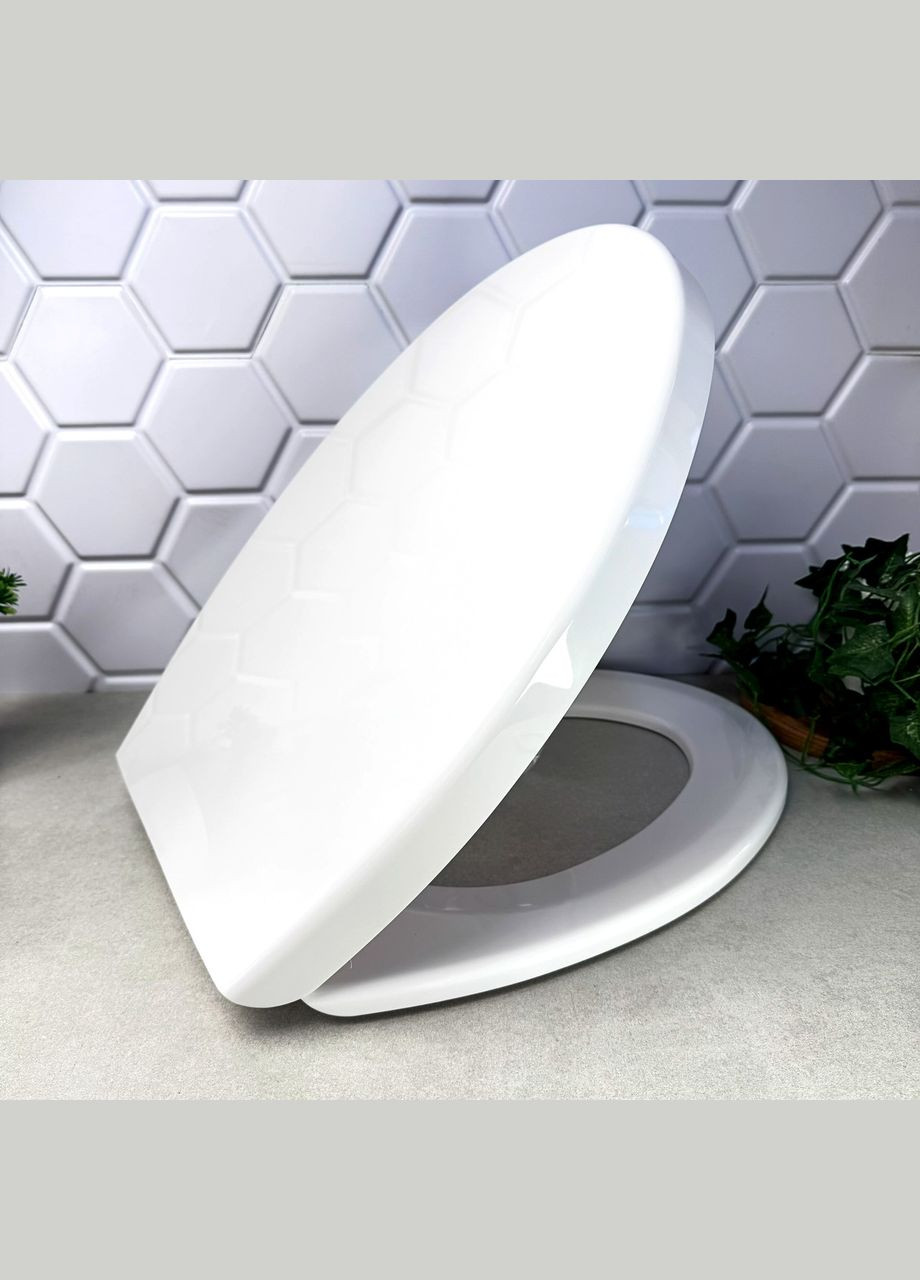 Белая твердая крышка-сиденье для унитаза с крышкой (металлические крепления) IVA/Senator СД Sydanit (317268595)