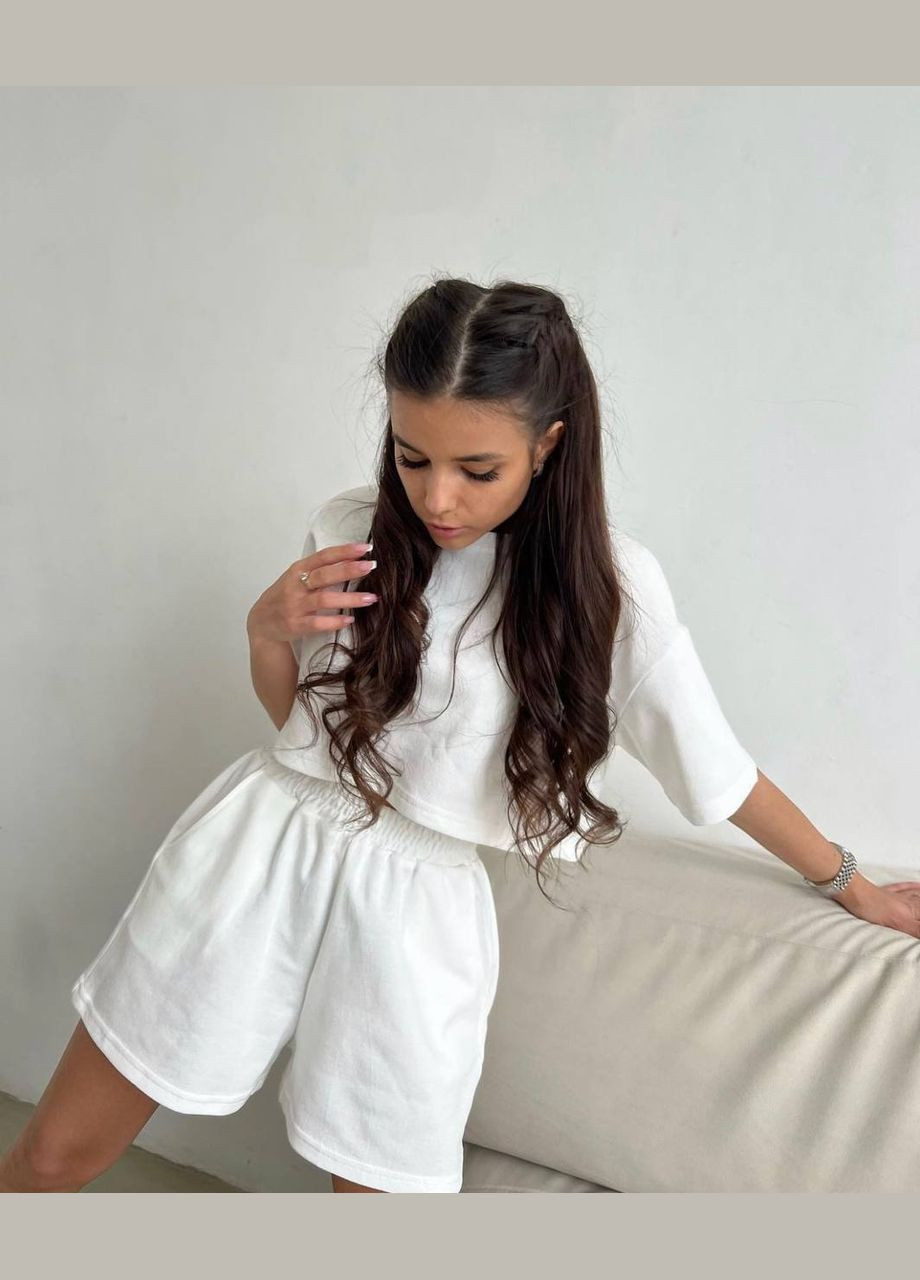 Жіночий костюм футболка + шорти Україна (330258366)