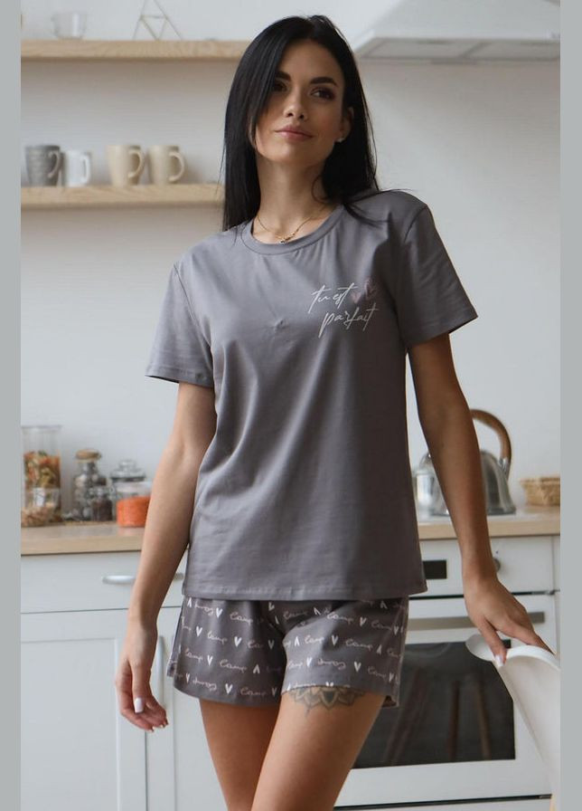 Сіра всесезон бавовняна піжама з шортами футболка + шорти Roksana 1559/16049 gray