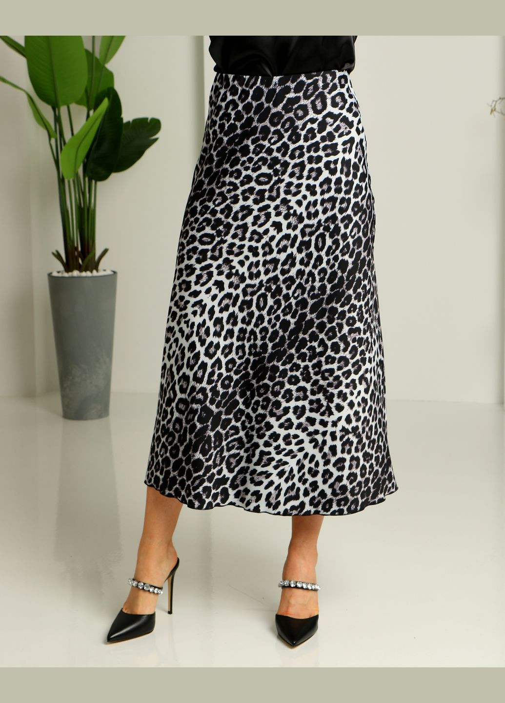 Черно-белая леопардовая женская юбка трапеция 4323аб леопардовая. No Brand