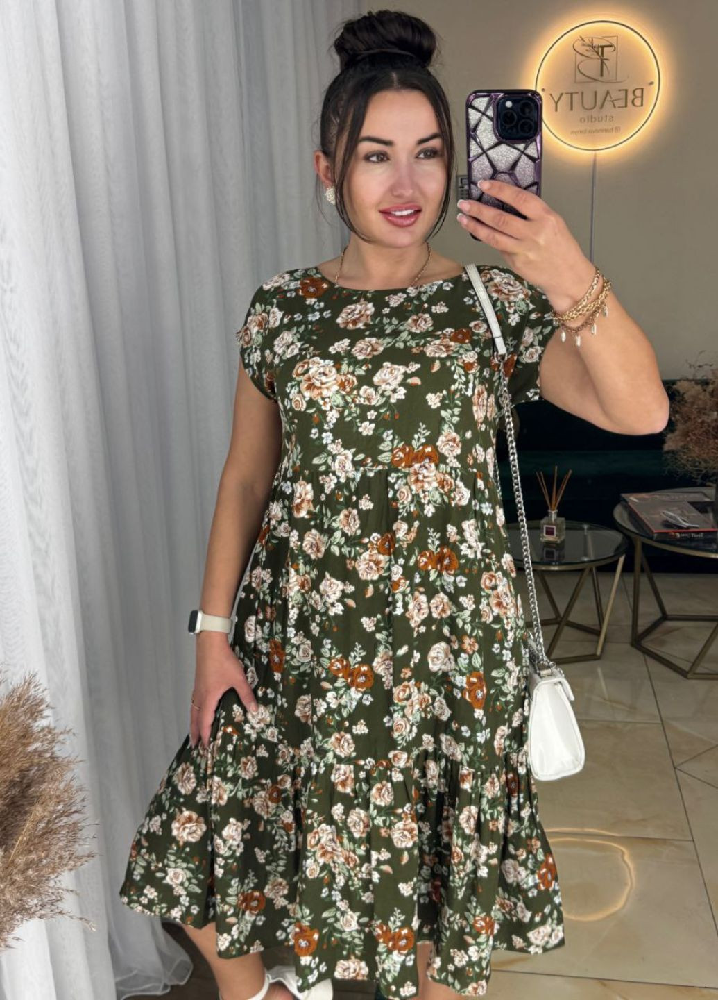 Оливковое (хаки) повседневный платье в цветочек с цельнокроеными рукавами Tik-Tak с цветочным принтом