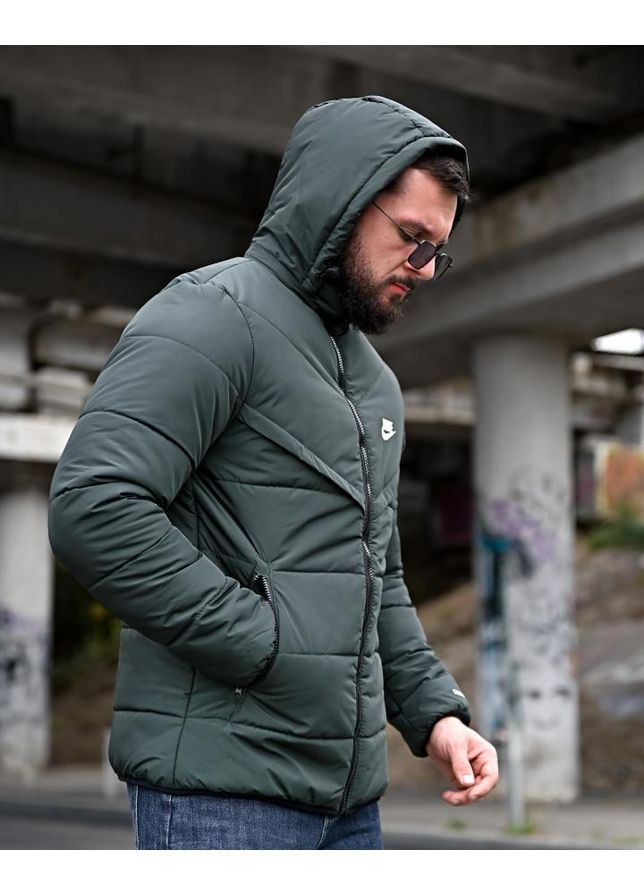 Зеленая зимняя стильная мужская куртка nike утепленная зимняя зеленая No Brand