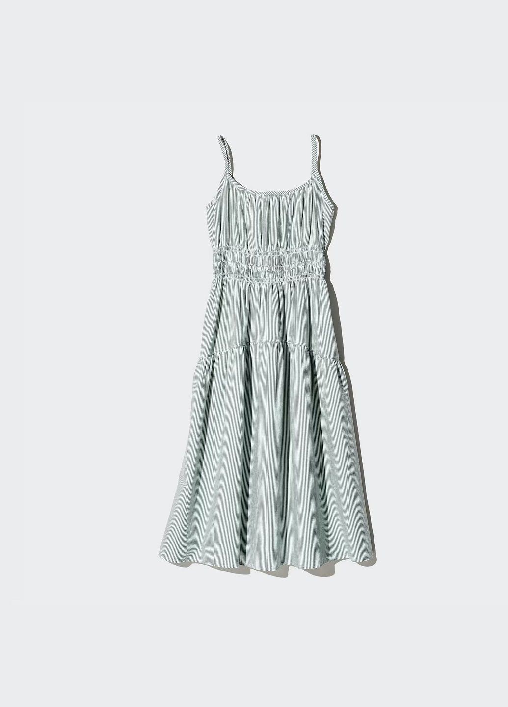 Светло-зеленое платье Uniqlo в полоску