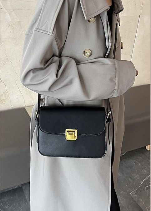 Женская сумка 8015 кросс-боди черная No Brand (280918004)