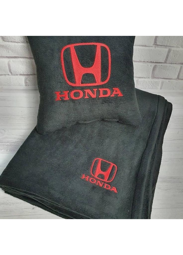 Автомобильный плед с вышивкой логотипа "HONDA" No Brand (369717285)