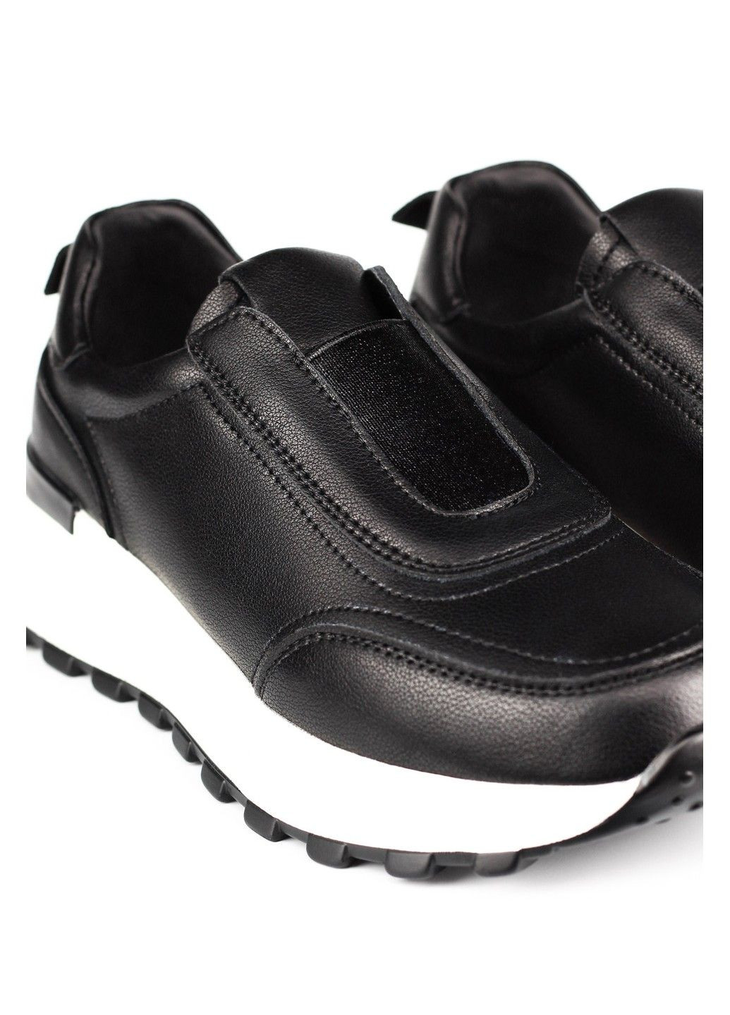 Жіночі кросівки 1100367 Buts чорні демісезони (299704358)