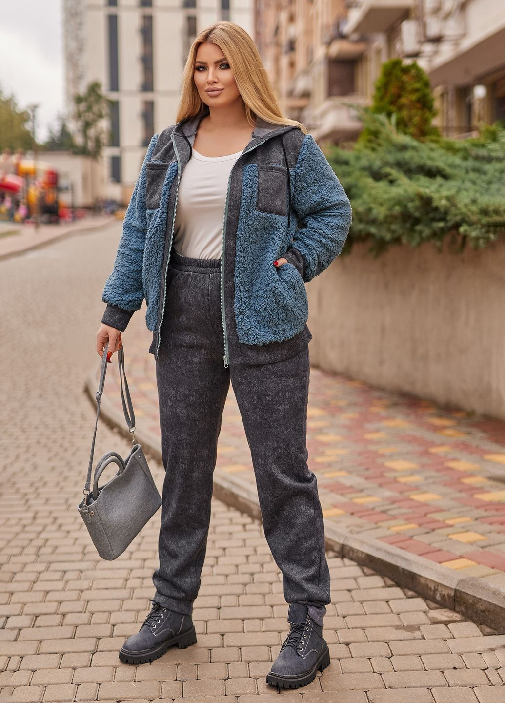 Спортивний костюм на флісі No Brand (305420115)