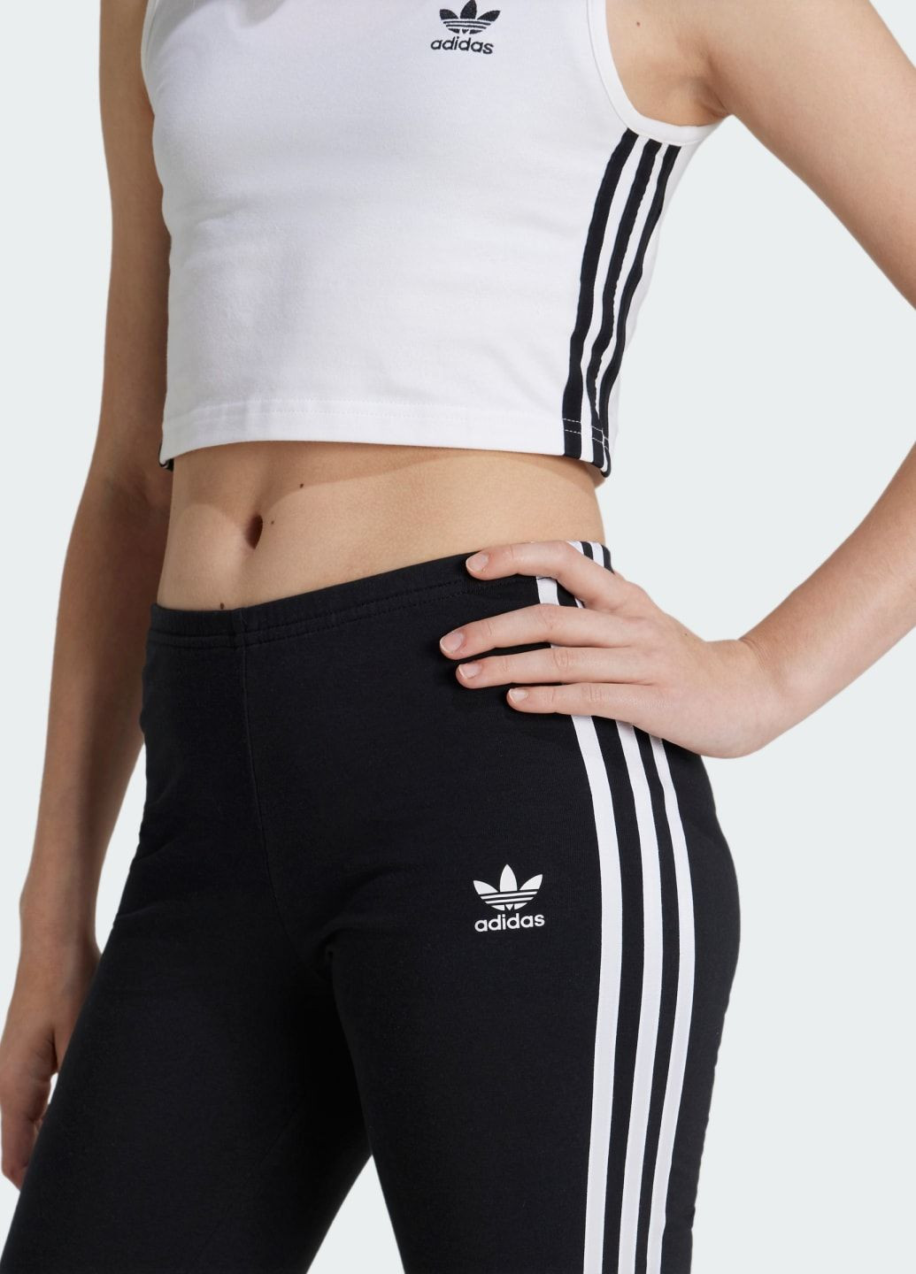 Черные демисезонные леггинсы adicolor kids adidas