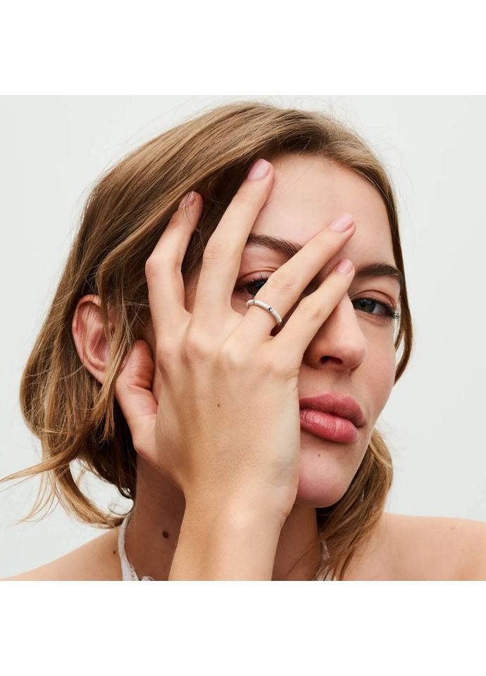 Срібна каблучка Пандора Me Біла емаль та камінці 193089C01 Kabluchka (355348112)