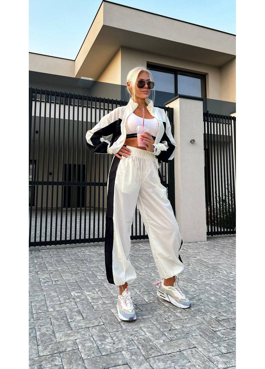 Жіночий спортивний костюм з плащівки: куртка-бомбер і штани оверсайз MonCher (350881065)