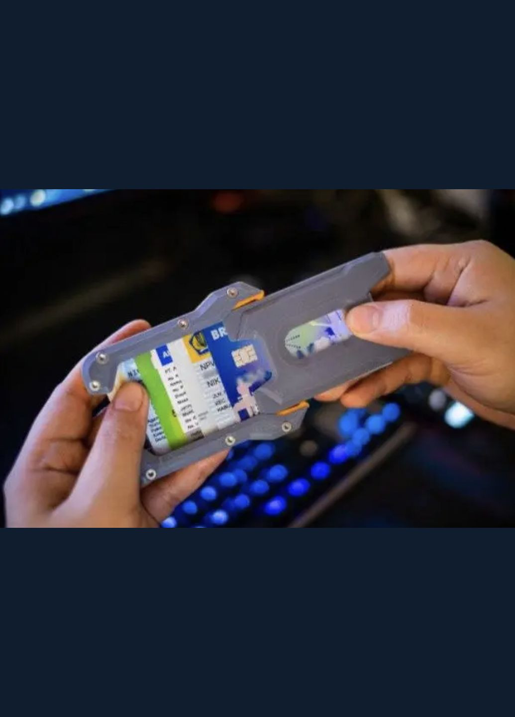 Держатель пластиковых карт или визиток UA3D (303629312)