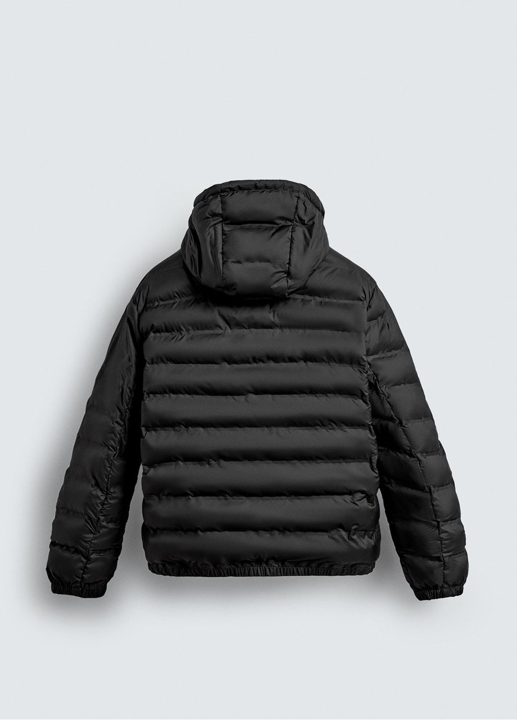 Чорна демісезонна куртка Zara