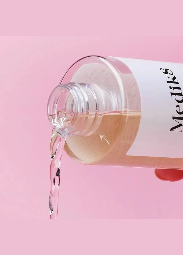 Тонік відлущувальний з PHA-кислотами для обличчя Press&Glow Refill 200 ml Medik8 (341330394)