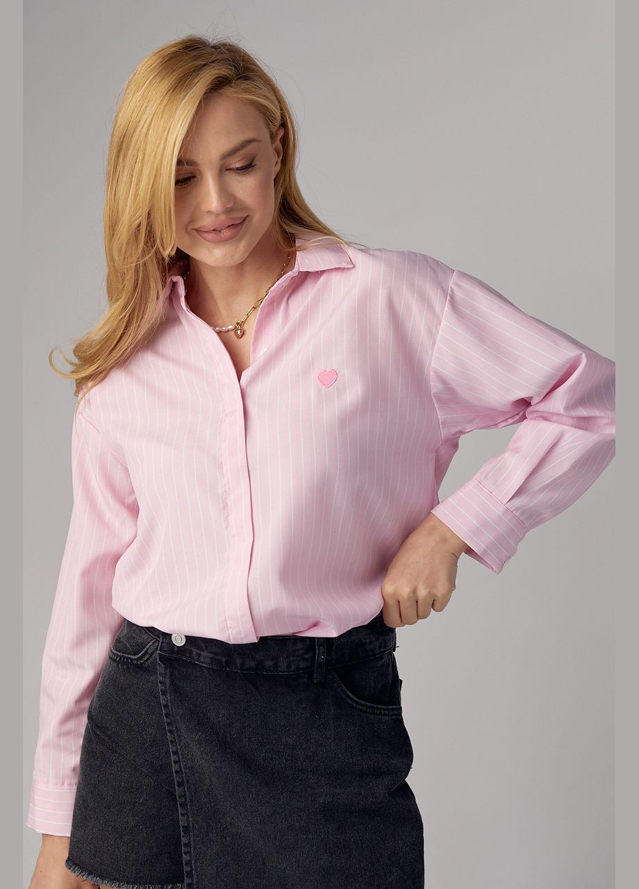 Жіноча сорочка в смужку з вишитим серцем - рожевий Lurex (293293061)