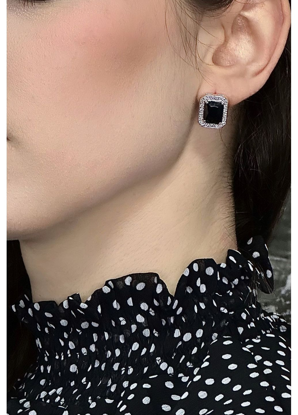 Елегантні срібні сережки “Black & White” з цирконієм Family Jewelry House (358203162)