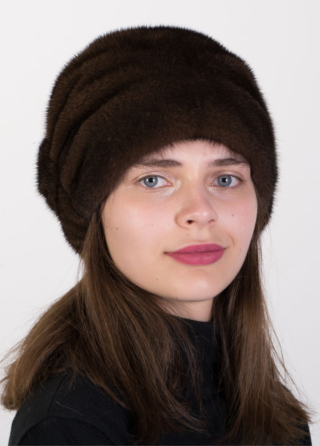 Жіноча хутряна шапка норкова з аплікацією Меховой Стиль Листок (298289170)