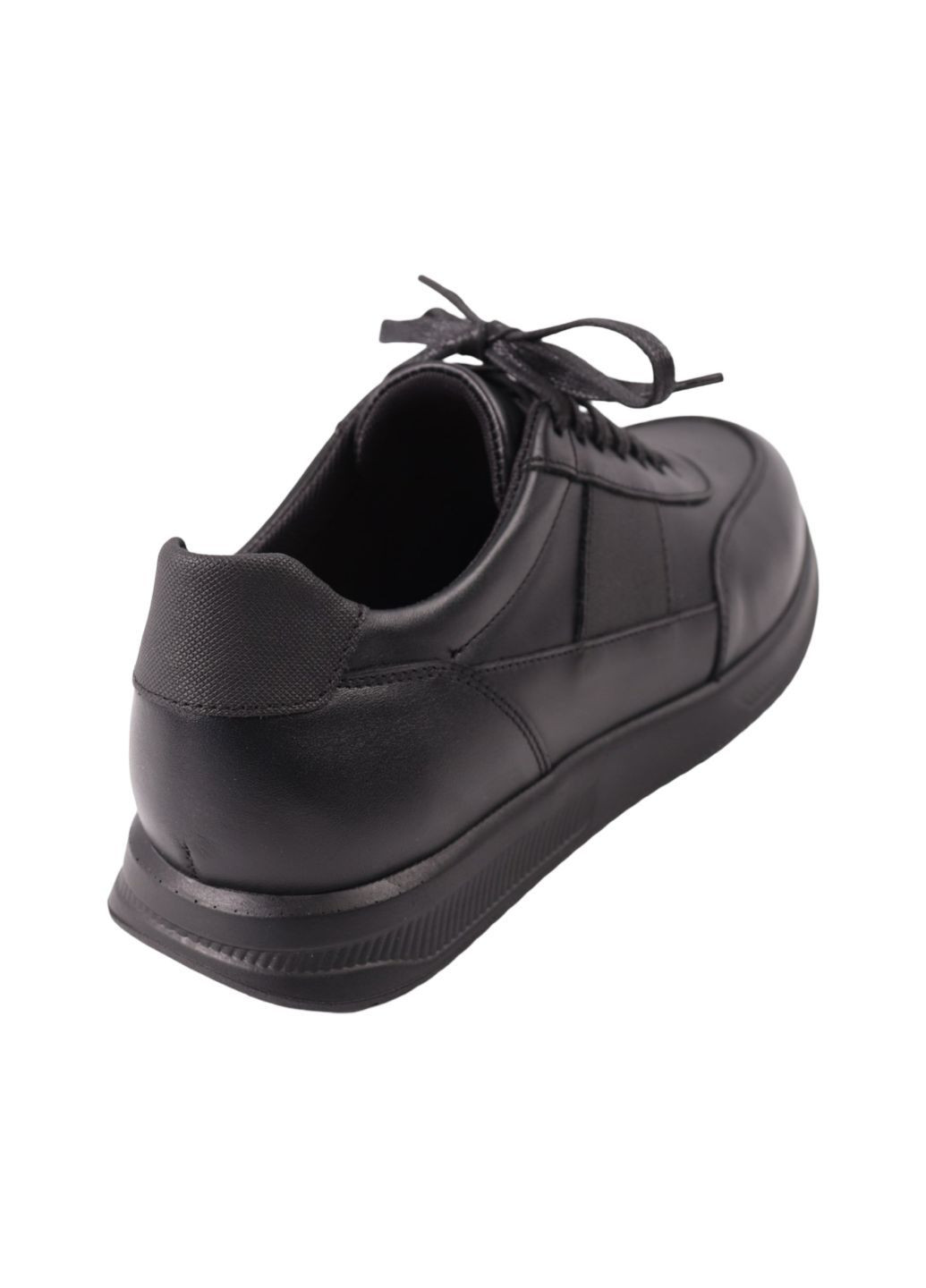 Чорні кросівки чоловічі чорні натуральна шкіра Vadrus 548-24DTS