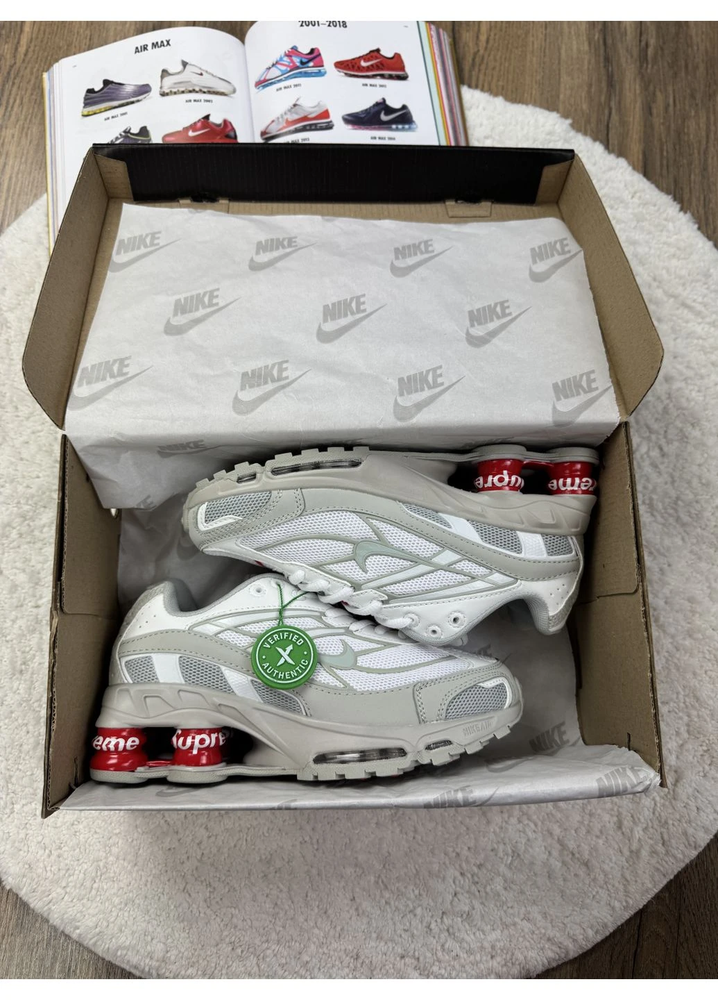 Белые демисезонные кроссовки мужские nike shox ride 2 supreme white red найк шокс райд 2 белые No Brand