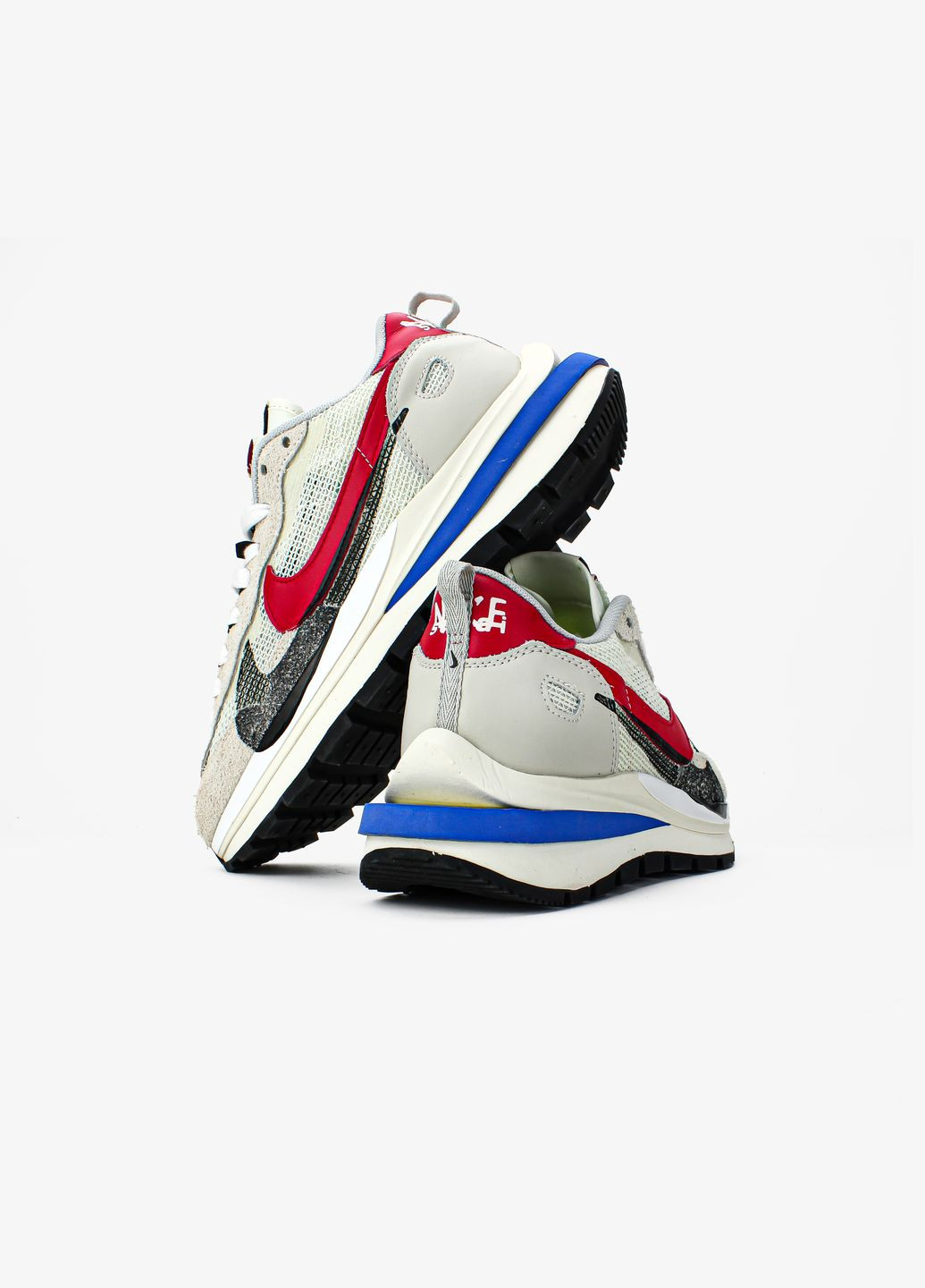 Білі Осінні кросівки чоловічі і жіночі nike vaporwaffle sport fuschia x sacai white | найк вапорвафл x сакаі білі No Brand