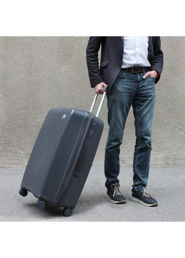 Валіза ICE-2314-28-dark-grey De Esse (362692796)