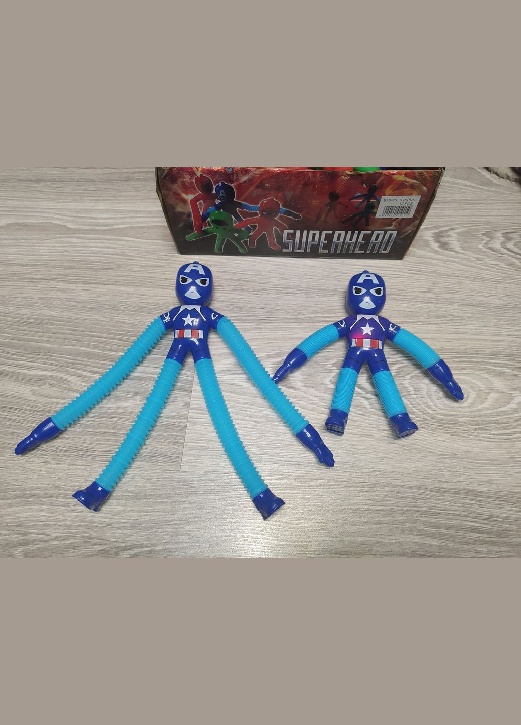 Іграшка-антистрес Капітан Америка з гнучкими телескопічними руками та ногами поп туб світиться No Brand (342064673)