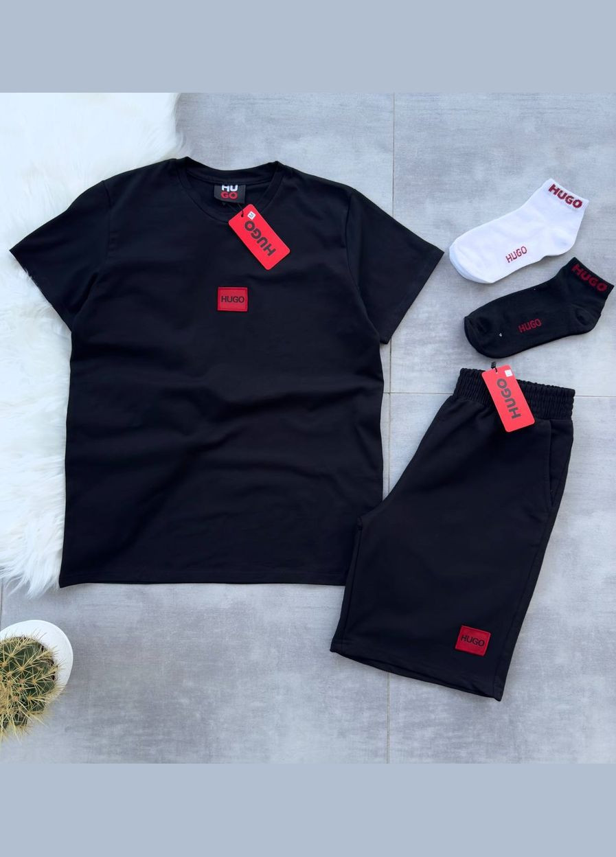 Чорна 4 в 1 футболка+шорти+2 пари шкарпеток No Brand