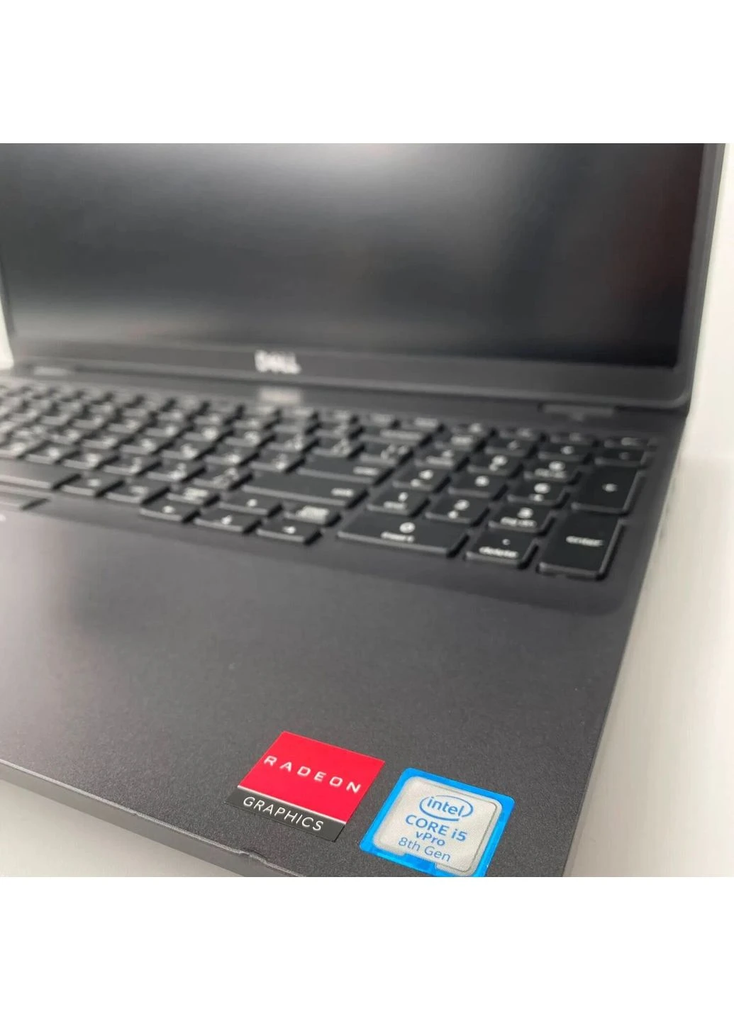 Ноутбук Б-класс Latitude 5500 / 15.6" (1920x1080) TN / intel Core i5-8365U (4 (8) ядра по 1.6 - 4.1 GHz) / 16 GB DDR4 / 512 GB Dell (398129631)