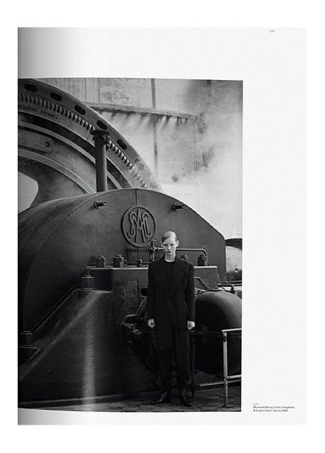 Книга Peter Lindbergh. On Fashion Photography (с 2020 года) (9783836584425) Taschen (364654439)