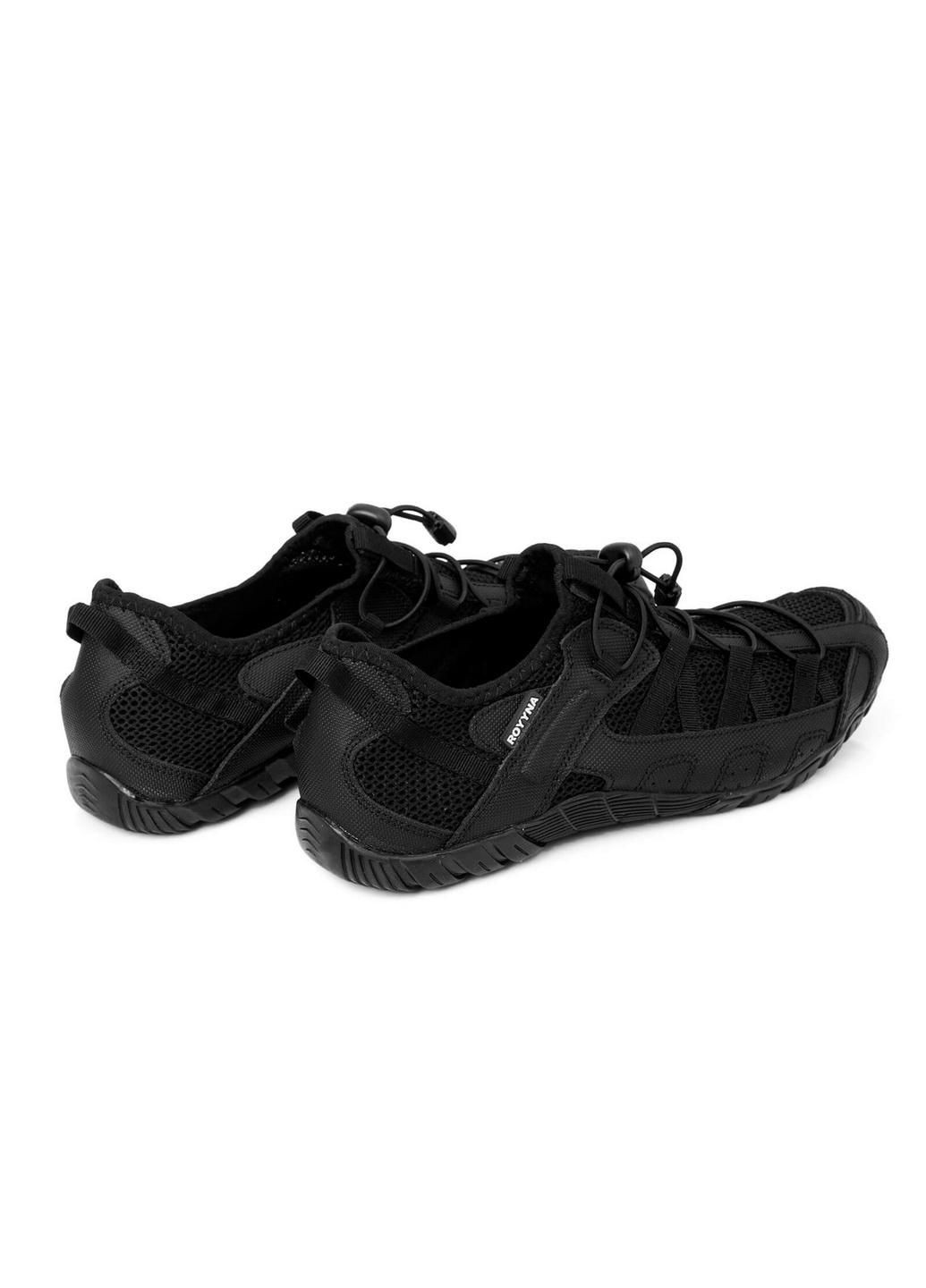 Черные кроссовки Royyna