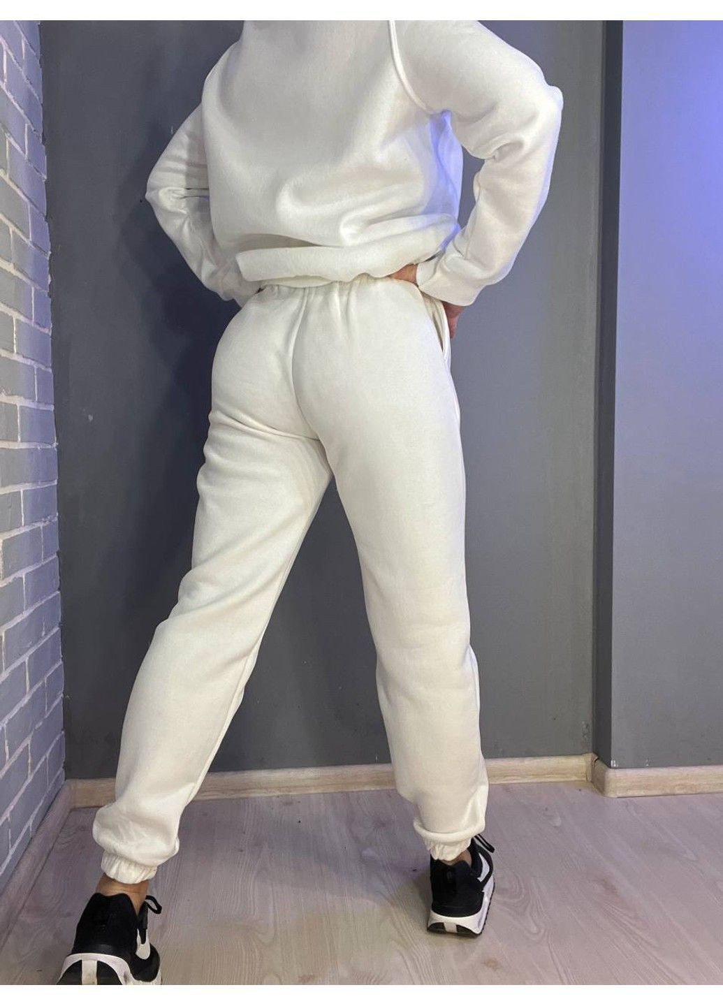 Брюки женские 2925 спортивные джоггеры на резинке утепленные на флисе Enjoy (304062660)