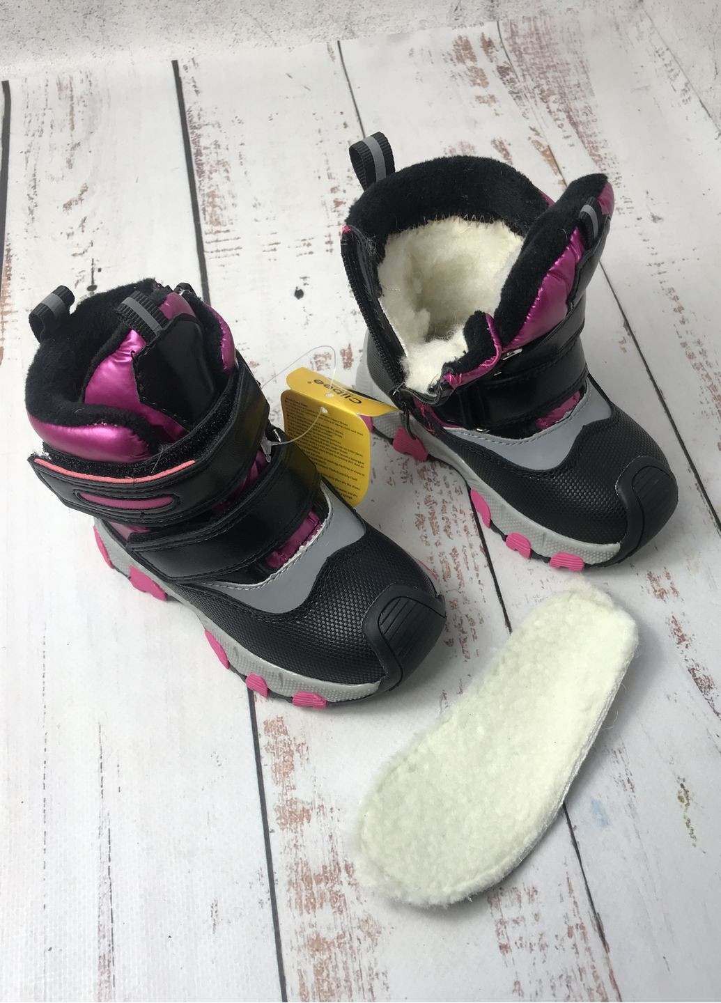Цветные повседневные зимние ботинки дутики детские на девочку черно-розовый (1018) Clibee