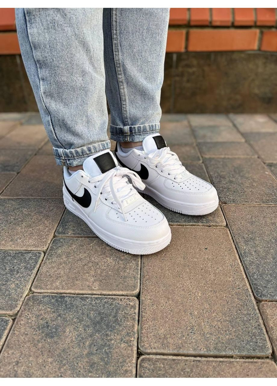 КРОСІВКИ ЖІНОЧІ NIKE AIR FORCE 1 WHITE BLACK НАЙК АІР ФОРС 1 ПРЕМІУМ No Brand чорні демісезони (369389466)