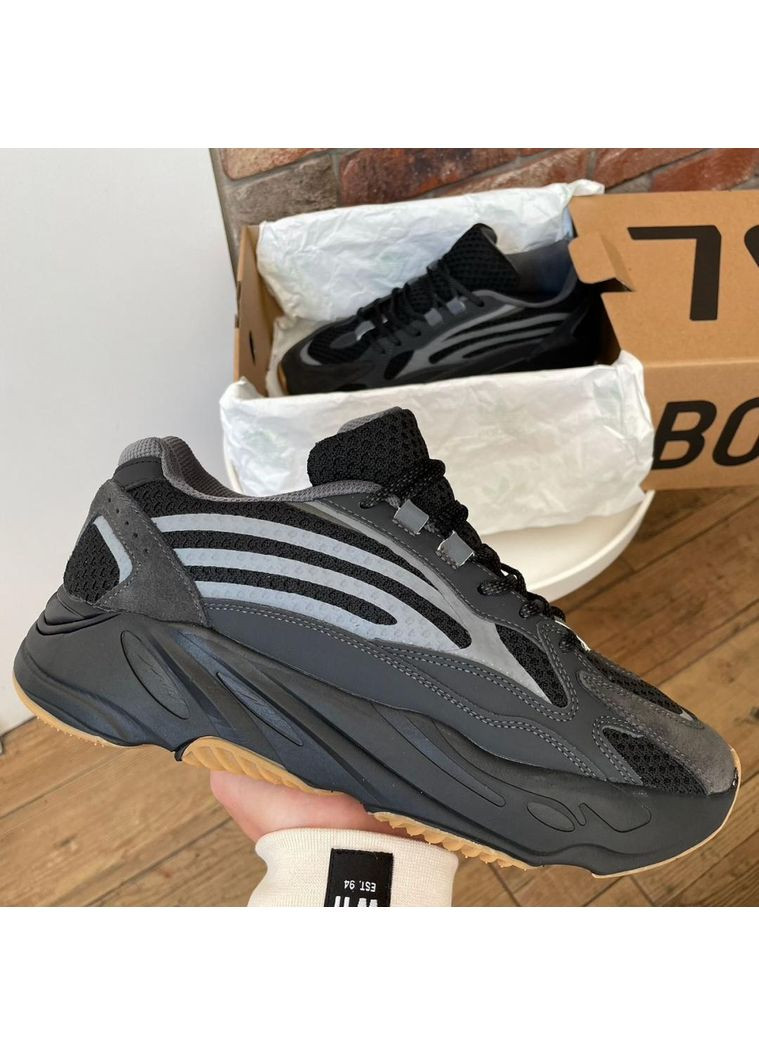 Серые демисезонные кроссовки мужские adidas yeezy boost 700 v2 no logo grey адидас изи буст No Brand
