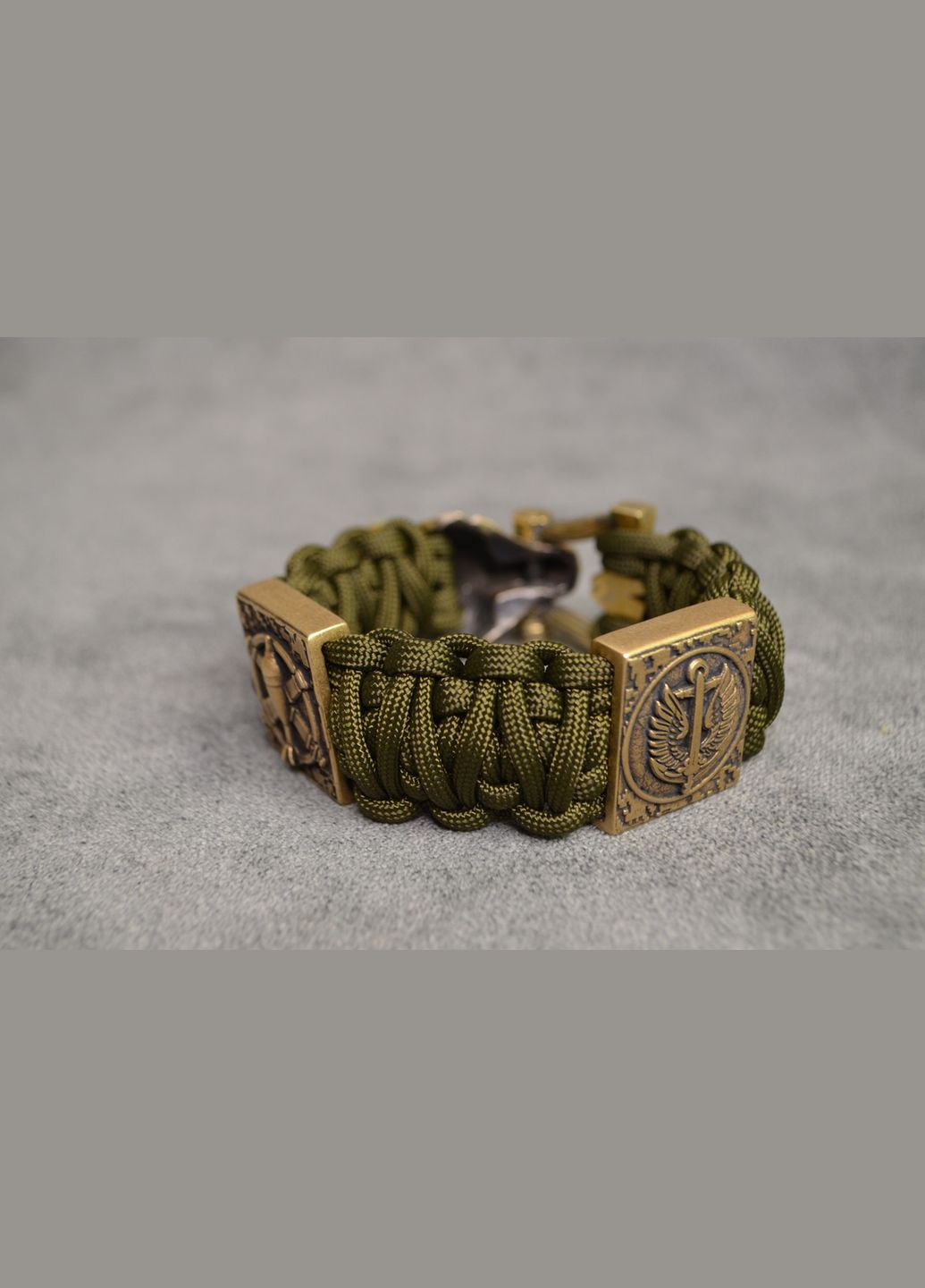 Браслет с Волком и двумя клипсами, из латуни и бронзы плетение Кобра + брелок в подарок No Brand (341738950)