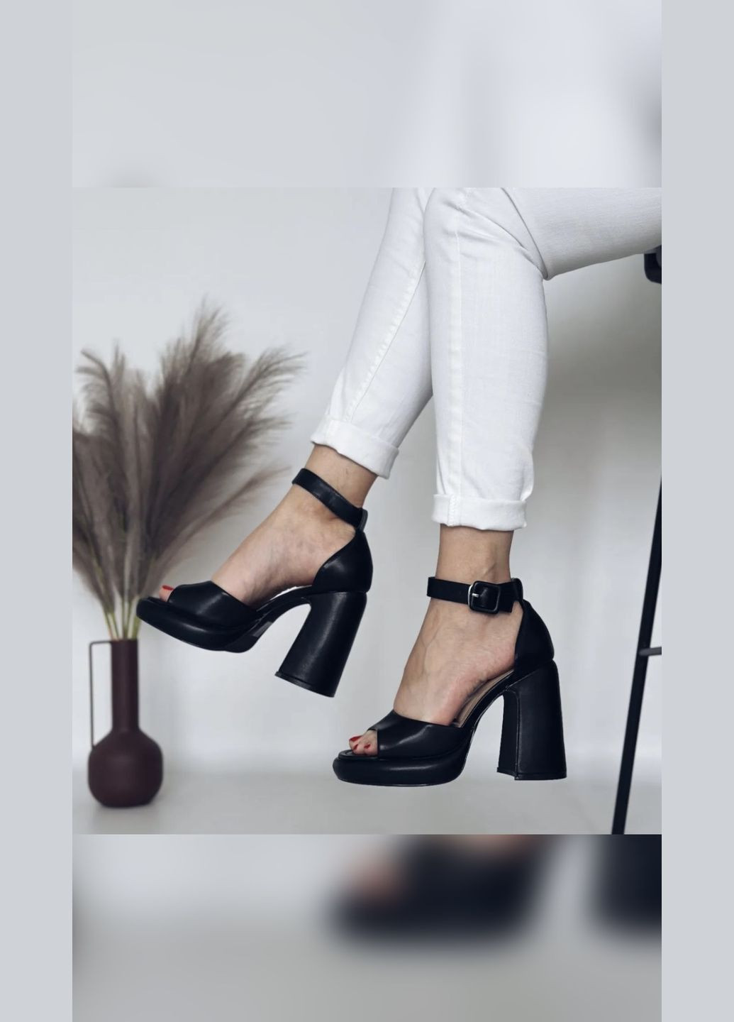 Жіночі стильні босоніжки No Brand (295263027)