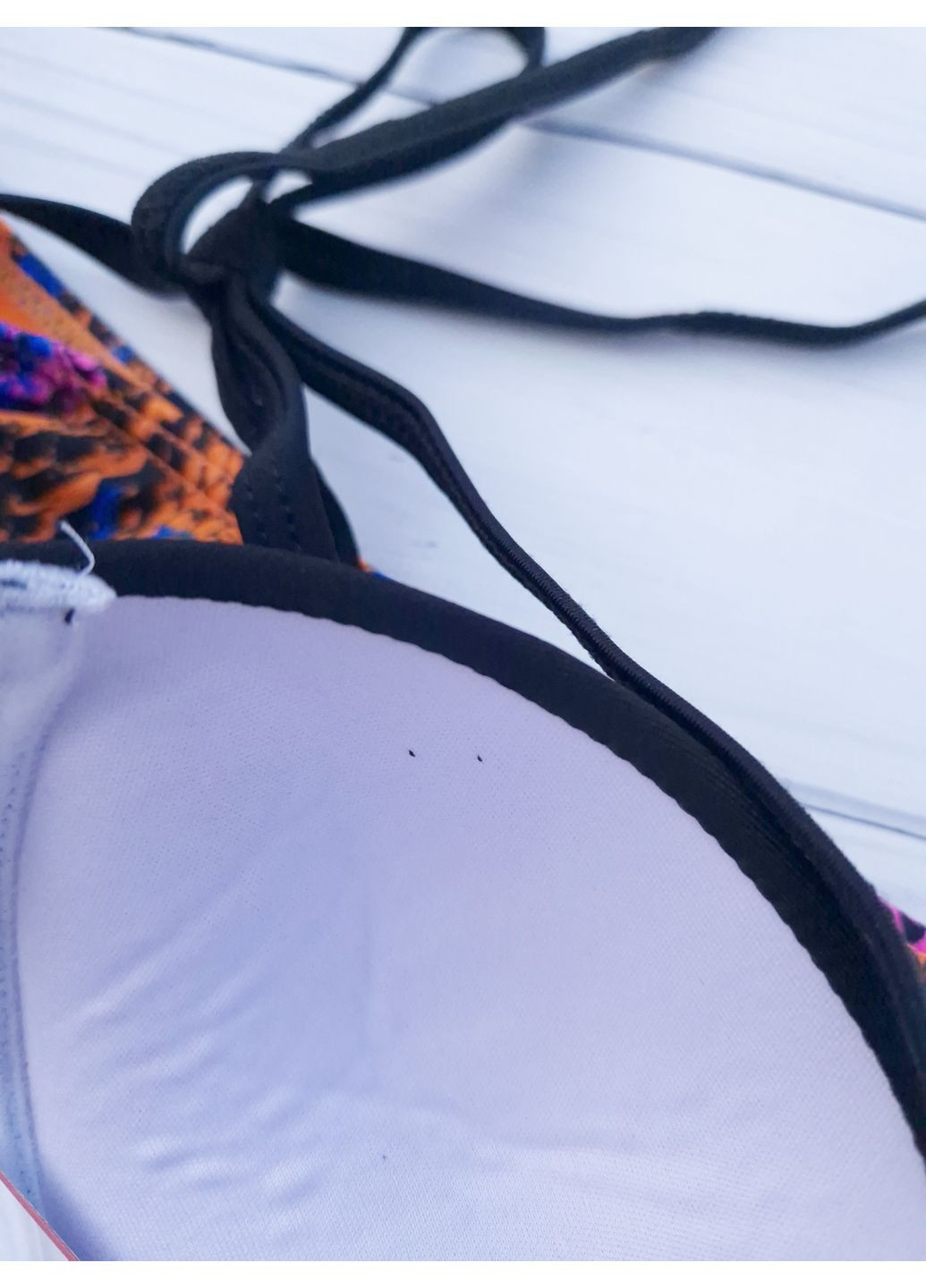 Чорний літній купальник роздільний жіночий чорний ліф трусики в принт балконет Primark