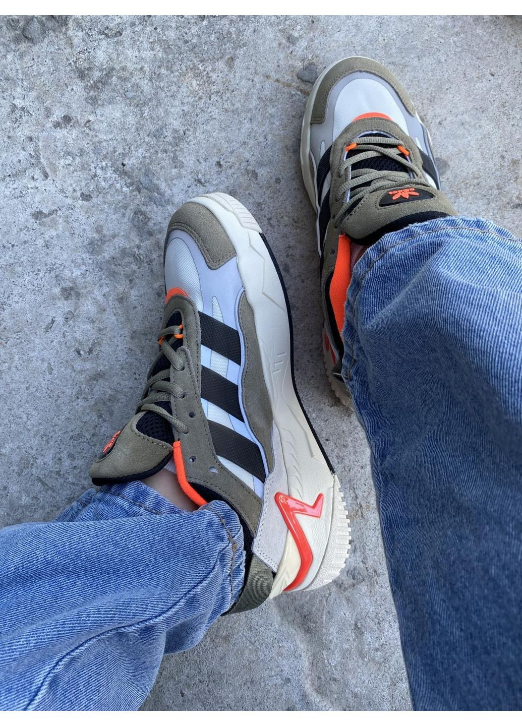 Серые демисезонные кроссовки мужские adidas niteball ii orbit green orange адидас найтбол No Brand