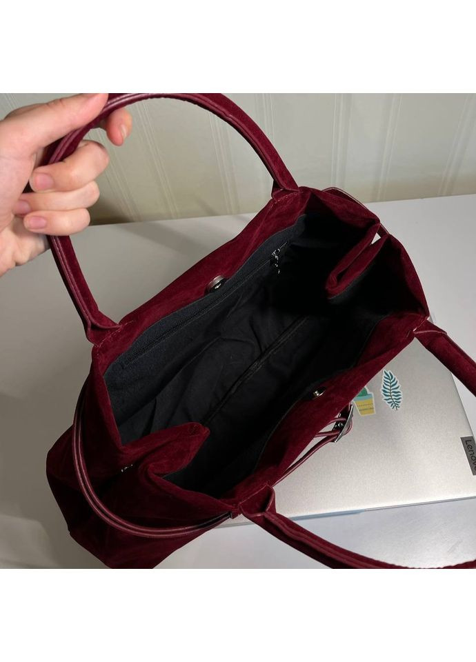 Классическая большая сумка в коричневом цвете в замшевой текстуре. No Brand (363262689)