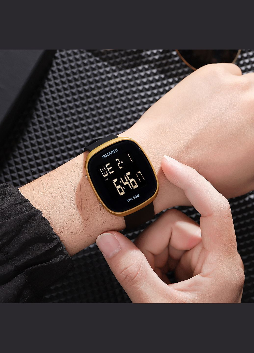 1843GD Gold электронный спортивный, сasual Skmei (324088699)