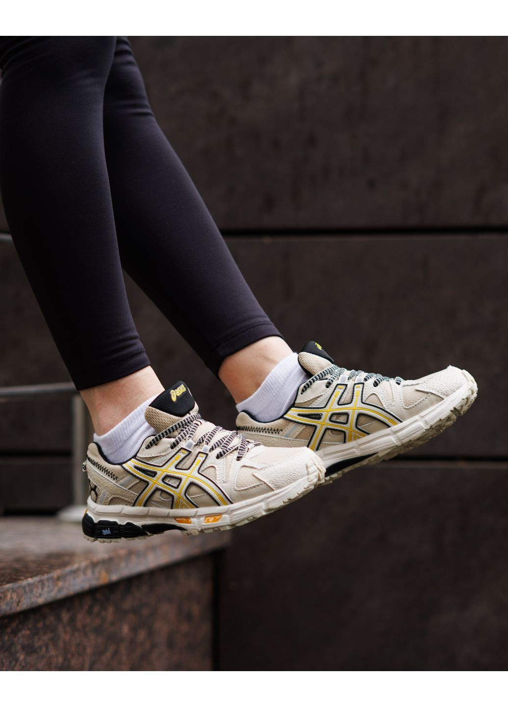 Кроссовки женские Asics No Brand Gel Kahana 8 Beige Gold Black бежевые демисезоны (372653288)