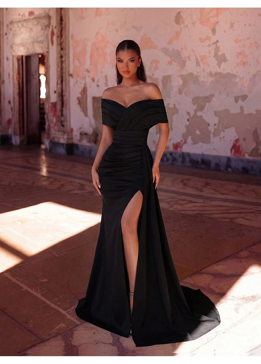 Чорна сукня SHEIN