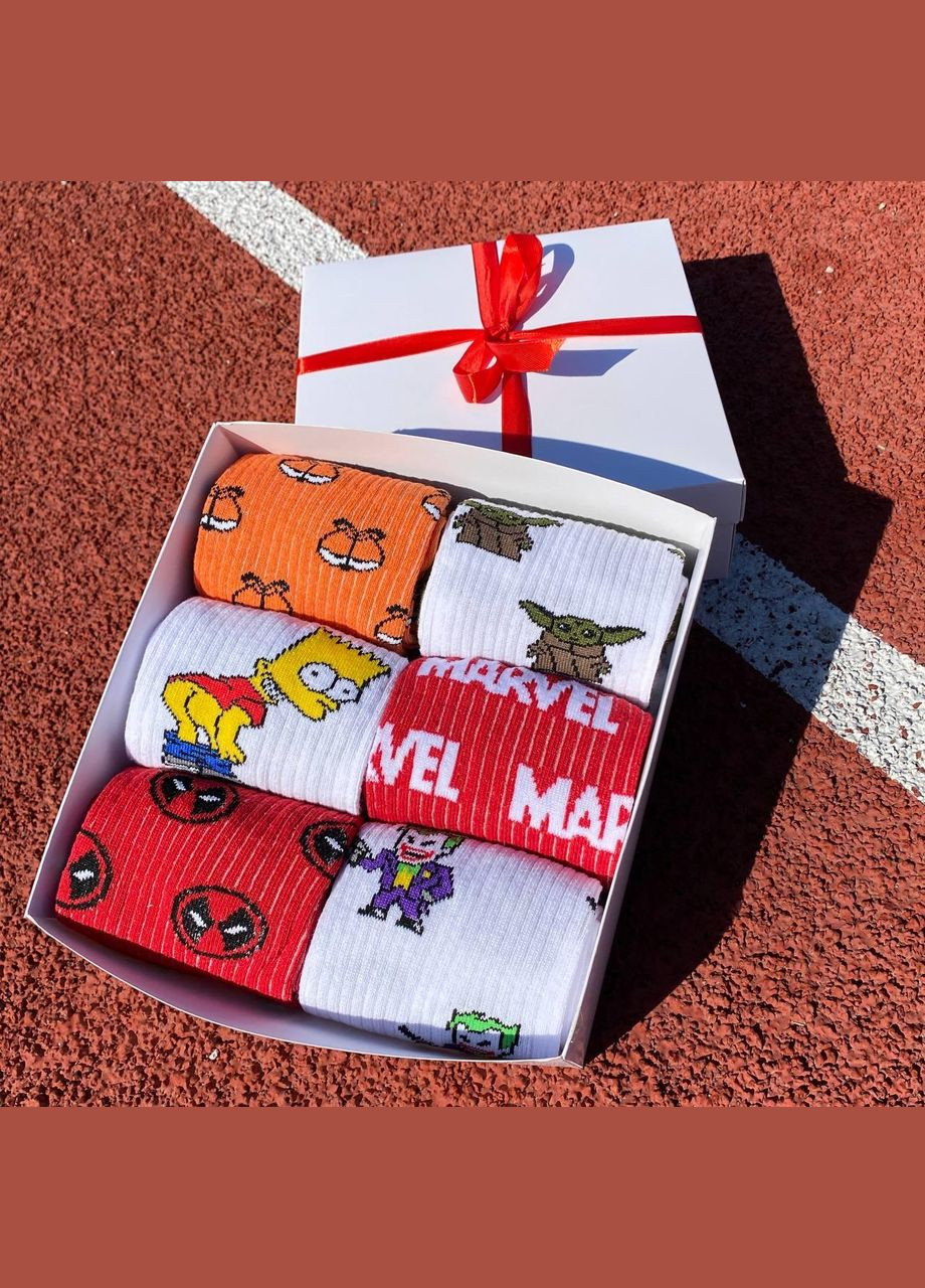 Комбіновані бокс чоловічих шкарпеток 40-45 на 6 пар з героями "marvel" у подарунковій коробці Vakko (307009072)