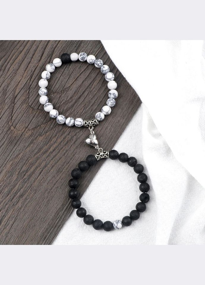 Парні браслети для закоханих з магнітним серцем намистини на резинці No Brand (317349528)