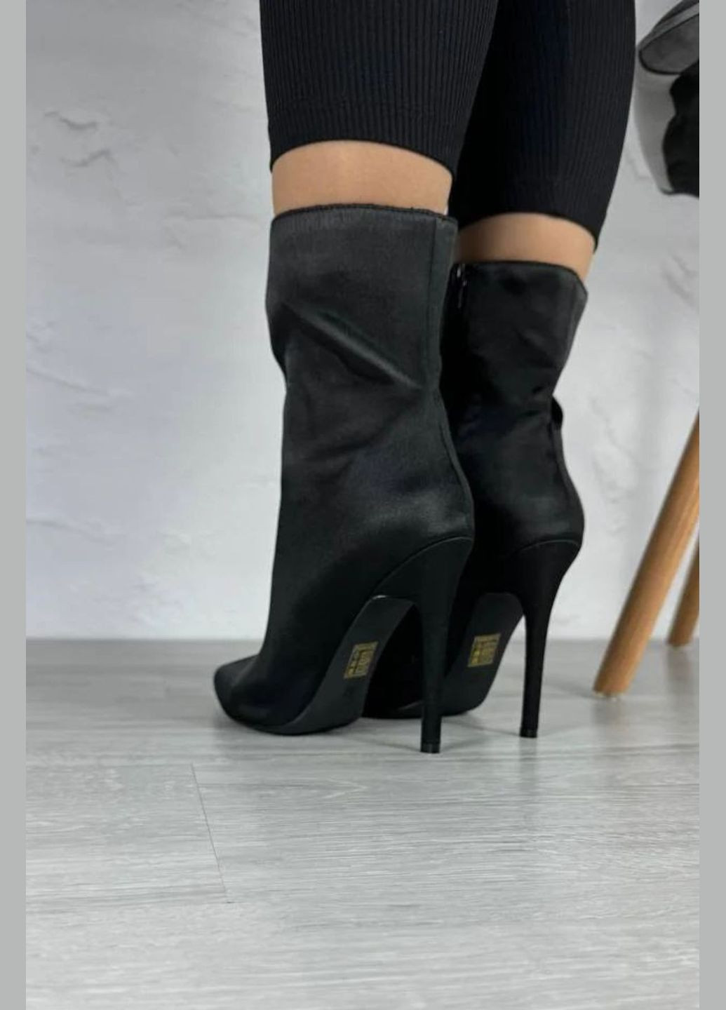 Черные демисезонная демисезонные ботильоны No Brand