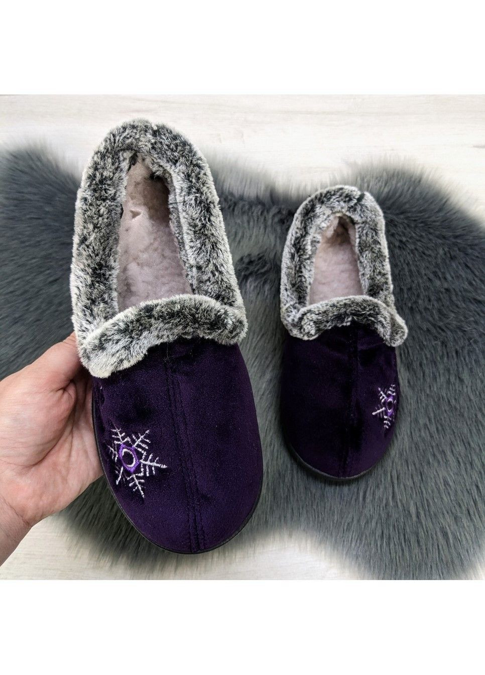 Фиолетовые тапочки чуни женские велюровые SV